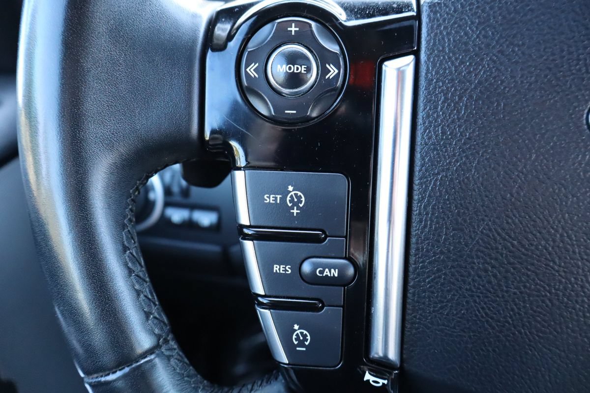 Used 2016 Land Rover LR4 HSE AWD/4WD image 33