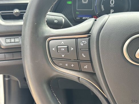 Used 2022 Lexus UX 250h w/ Accessory Package (Z2) AWD/4WD image 62