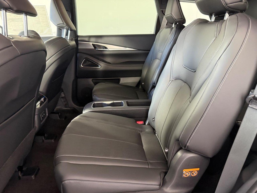 New 2027 INFINITI QX60 Sport w/ Dark Cargo Package AWD/4WD image 18