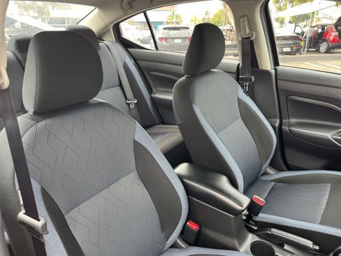Used 2025 Nissan Versa SV image 27