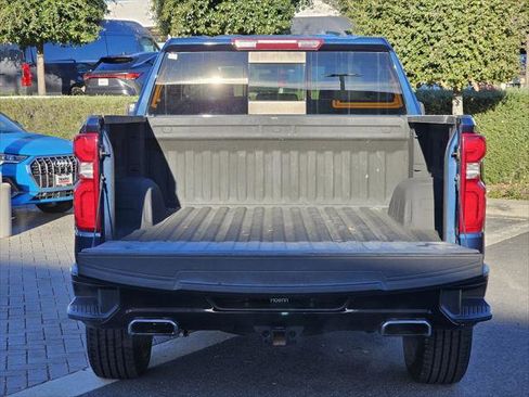 Used 2021 Chevrolet Silverado 1500 LT Trail Boss w/ Convenience Package II image 8