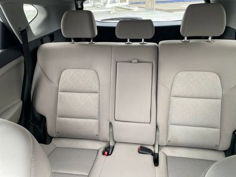 Used 2016 Hyundai Tucson SE w/ Option Group 02 image 17