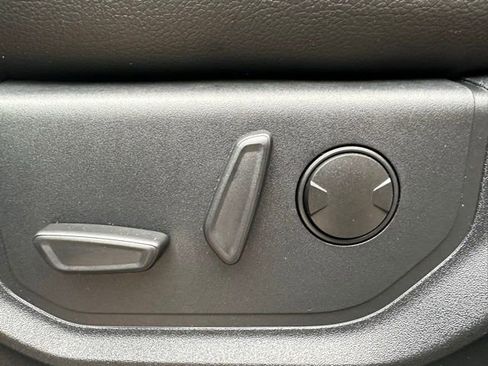 Certified 2020 Ford F250 Lariat w/ Lariat Ultimate Package image 28