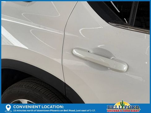 Used 2023 Honda Pilot Touring image 7