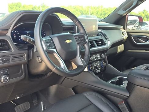 Used 2024 Chevrolet Tahoe LT w/ LT Signature Plus Package RWD image 26