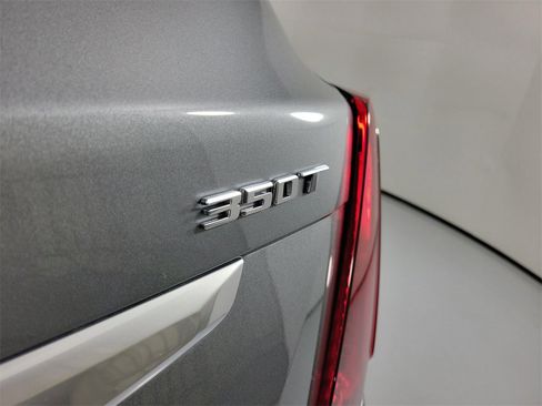 Used 2023 Cadillac XT5 Luxury image 5