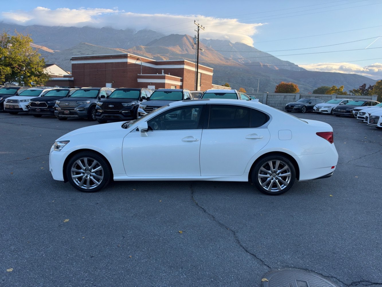 Used 2015 Lexus GS 350 AWD w/ Premium Package image 2