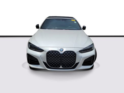 Used 2024 BMW M440i Convertible w/ Premium Package RWD image 2