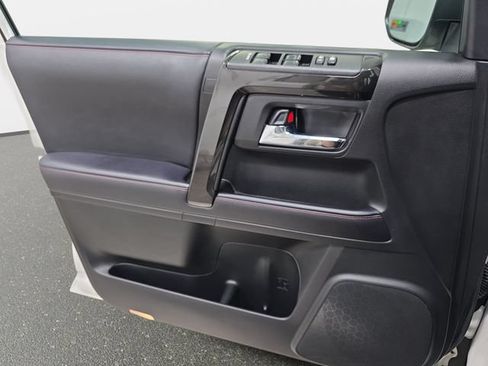 Certified 2023 Toyota 4Runner TRD Off-Road Premium w/ Moonroof Package AWD/4WD image 24