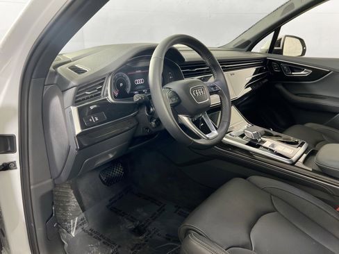 Used 2025 Audi Q7 3.0T Prestige AWD/4WD image 9