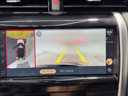 Used 2021 Land Rover Discovery Sport S image 34