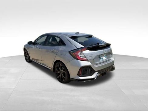 Used 2018 Honda Civic Sport image 5