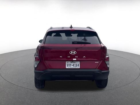 Used 2025 Hyundai Kona SEL image 12