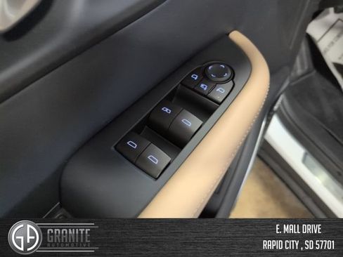 New 2026 Buick Enclave Preferred w/ Super Cruise Package AWD/4WD image 12