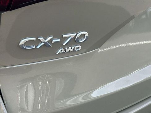 Used 2025 MAZDA CX-70 3.3 Turbo S w/ Premium Package image 8
