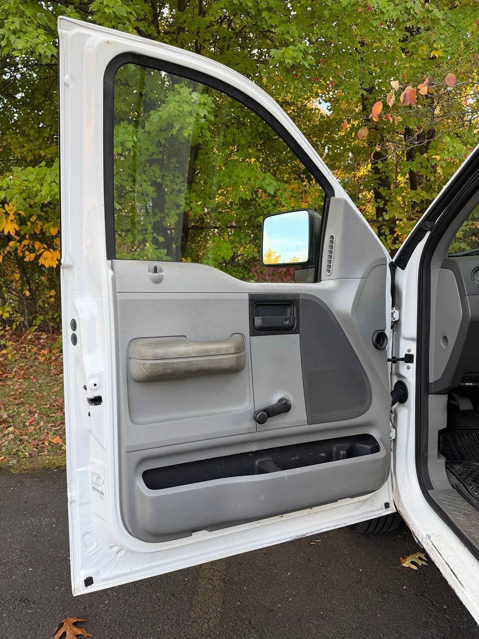 Used 2008 Ford F150 XL RWD image 16