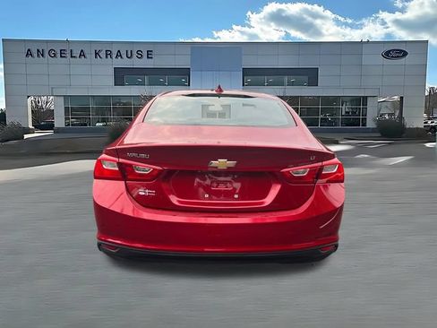 Used 2016 Chevrolet Malibu LT FWD image 7