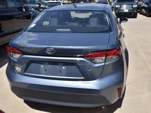 Used 2026 Toyota Corolla LE FWD image 6