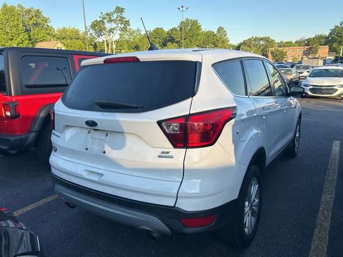 Used 2019 Ford Escape SE FWD image 7
