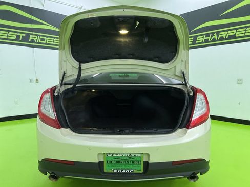 Used 2015 Lincoln MKS w/ Equipment Group 101A FWD image 9