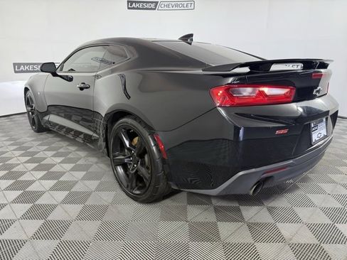 Used 2017 Chevrolet Camaro SS image 4