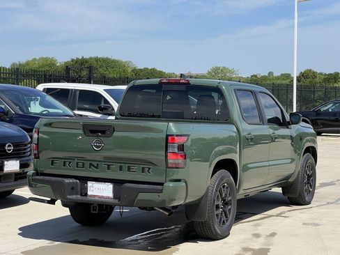 New 2026 Nissan Frontier SV RWD image 4