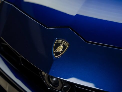 Used 2019 Lamborghini Urus AWD/4WD image 5