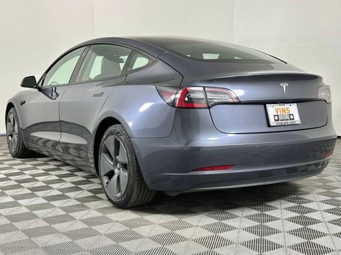 Used 2021 Tesla Model 3 Standard Range Plus image 12