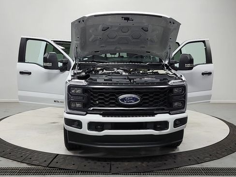New 2026 Ford F250 XL w/ STX Appearance Package AWD/4WD image 10