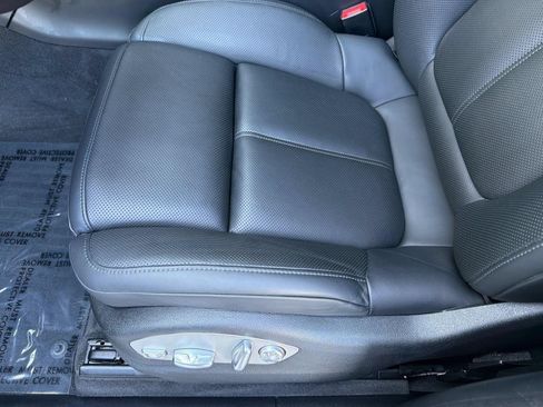 Used 2020 Porsche Macan AWD/4WD image 13