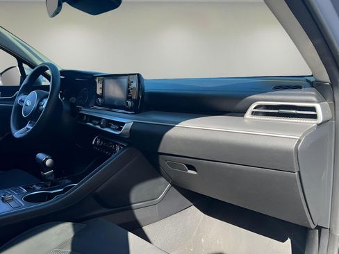 Used 2021 Kia K5 LXS image 27