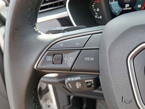 Certified 2022 Audi Q3 2.0T Premium Plus w/ Premium Plus Package image 17