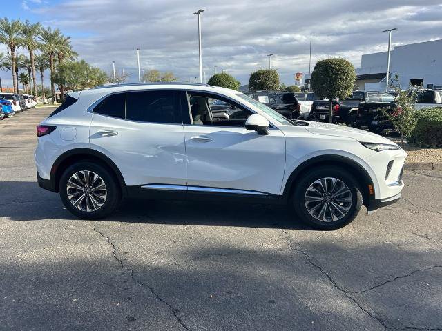 Used 2024 Buick Envision Preferred AWD/4WD image 2
