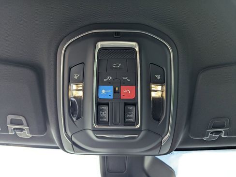 New 2025 Jeep Grand Cherokee L Altitude AWD/4WD image 28