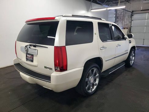 Used 2009 Cadillac Escalade 4WD Hybrid image 7