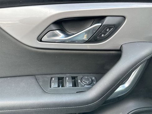 Used 2021 Chevrolet Blazer LT image 20