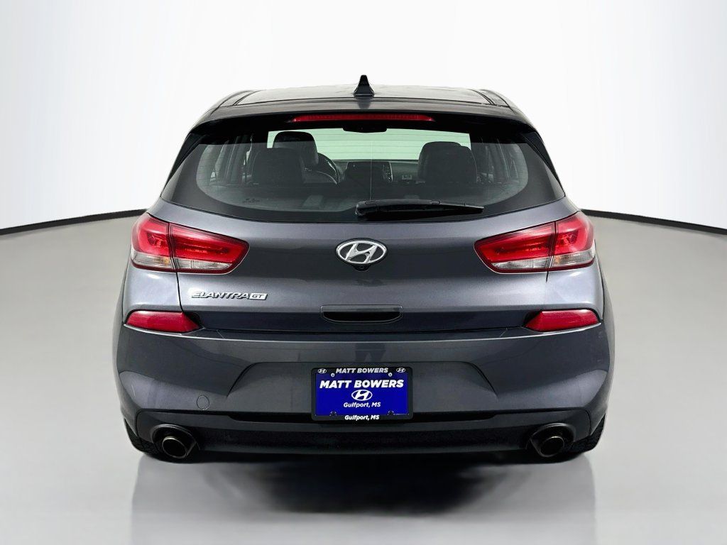 Used 2018 Hyundai Elantra GT Sport w/ Sport Tech Package 04 FWD image 6