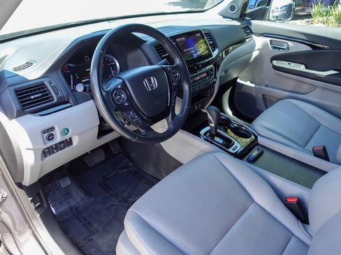 Used 2017 Honda Ridgeline RTL-E image 14