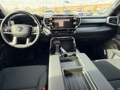 New 2026 Toyota Tundra SR5 image 11