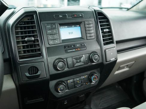 Used 2019 Ford F150 XL w/ Equipment Group 101A Mid RWD image 8