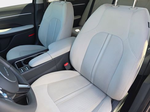 Used 2024 Hyundai Sonata SEL w/ Convenience Package image 14