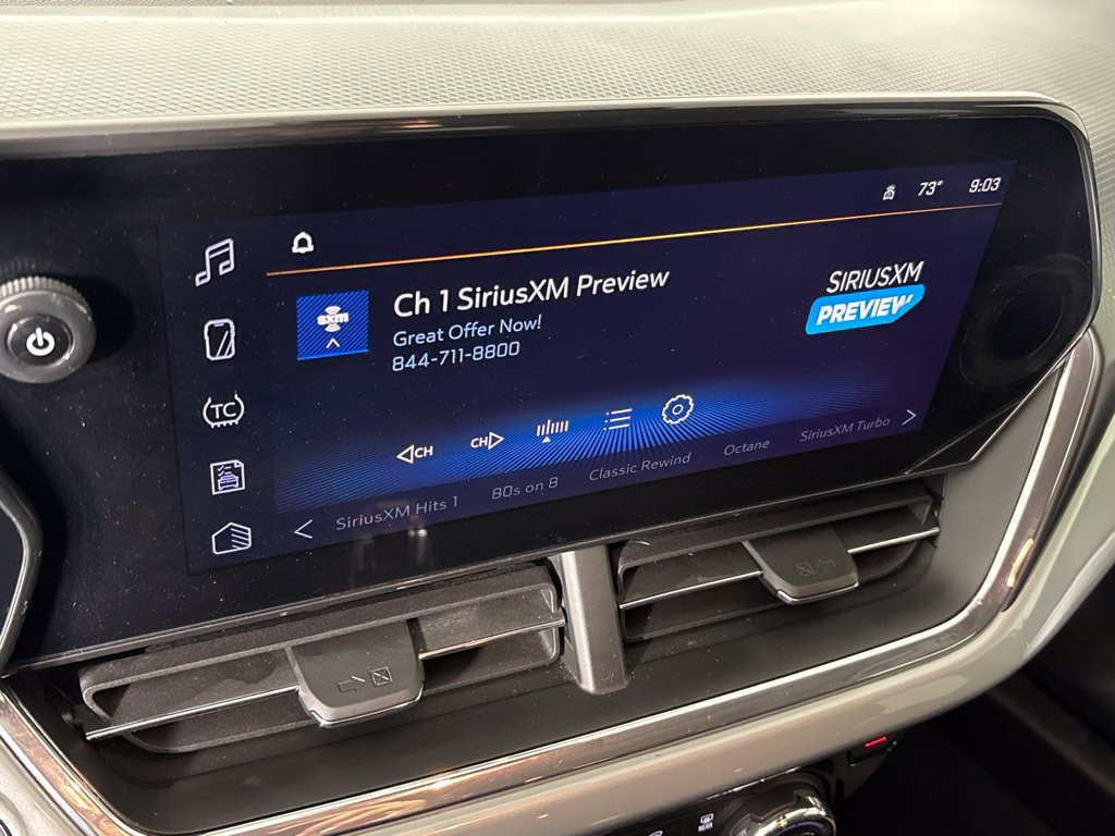Used 2025 Chevrolet Trax LT w/ LT Convenience Package FWD image 34