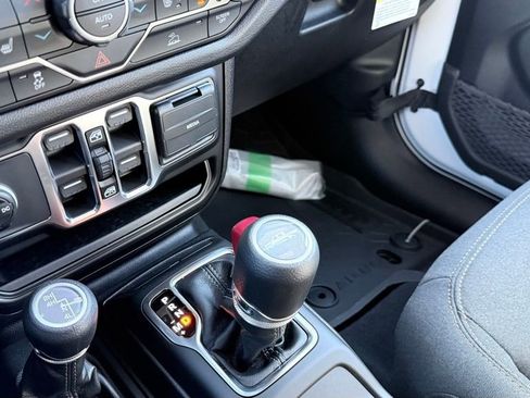 New 2026 Jeep Gladiator Sport image 16