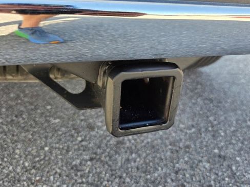 Used 2015 GMC Canyon SLT image 17