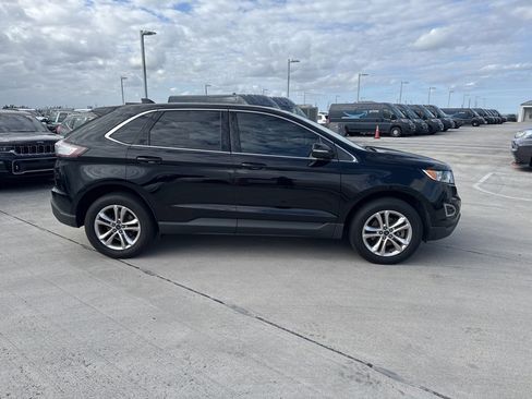 Used 2017 Ford Edge SEL w/ Equipment Group 201A image 4