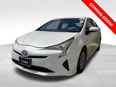 Used 2018 Toyota Prius One w/ Carpet Mat Package FWD image 1