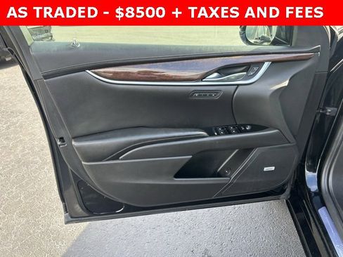 Used 2016 Cadillac XTS Luxury w/ Driver Awareness Package image 12