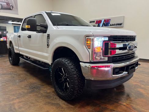 Used 2019 Ford F250 XLT image 13