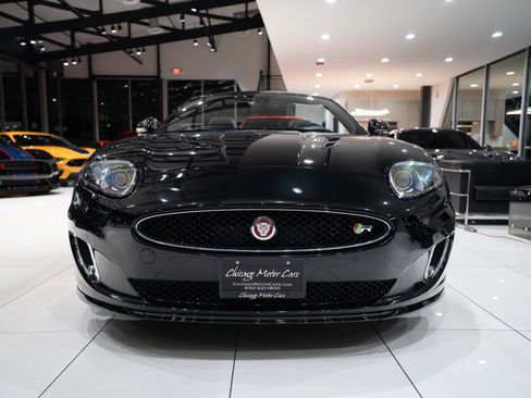 Used 2015 Jaguar XKR R RWD image 33