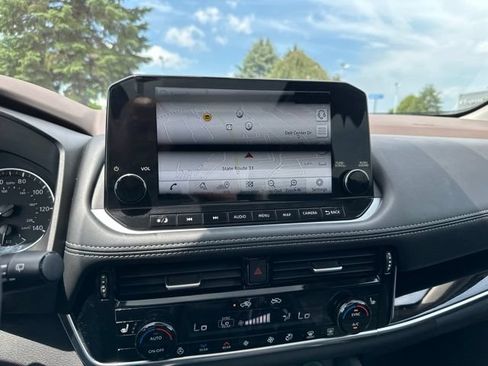 Used 2023 Nissan Rogue SL w/ SL Premium Package AWD/4WD image 27
